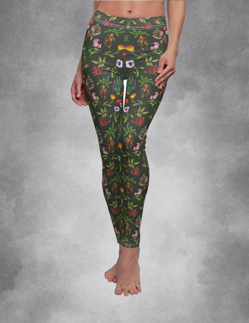 Green Witch Herbology Mushroom Dark Cottagecore Aesthetic Leggings